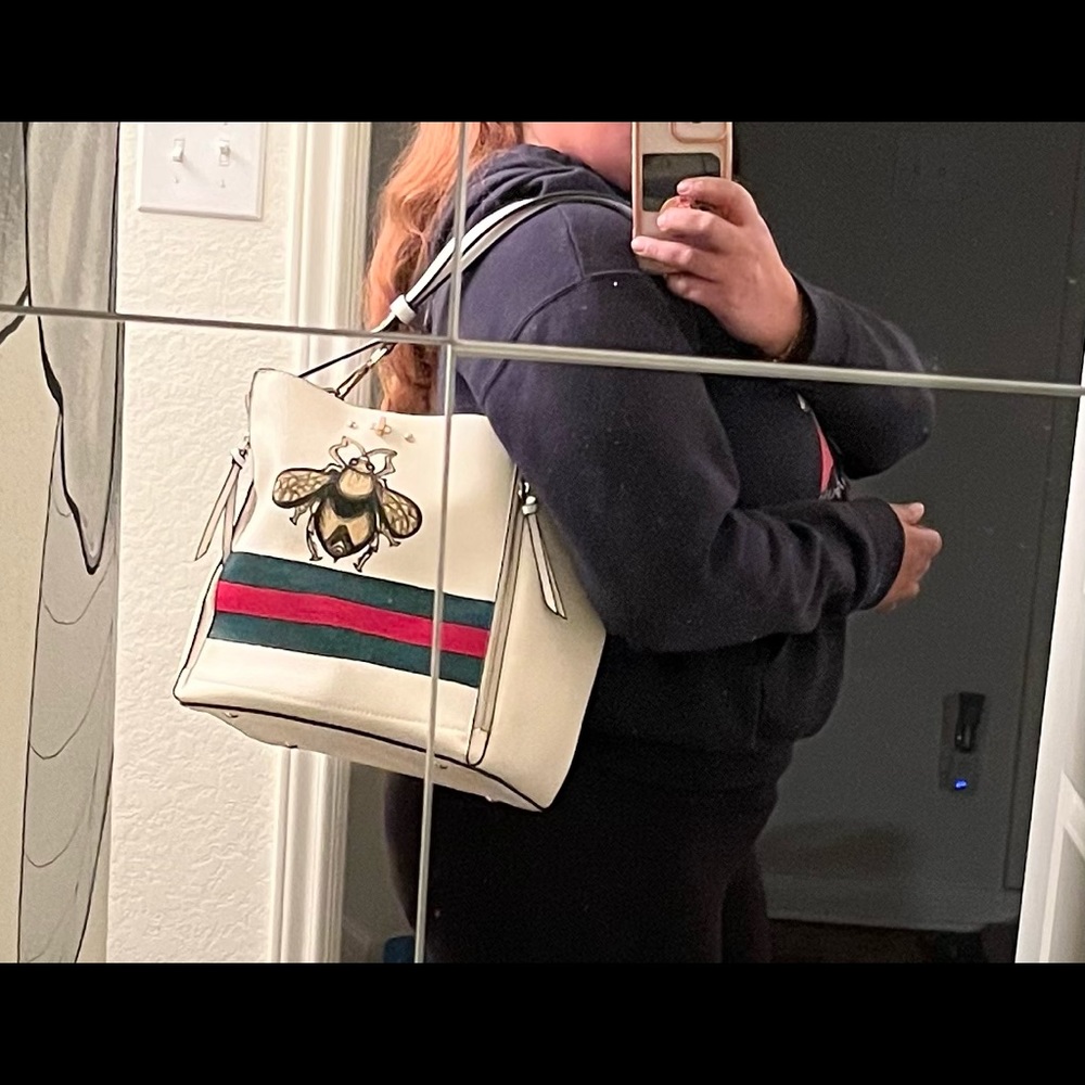 GG inspired hobo